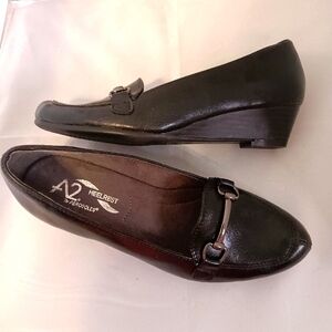 A2 by AEROSOLES Love Spell Black Wedge HeelRest loafer vegan leather shoes 6.5